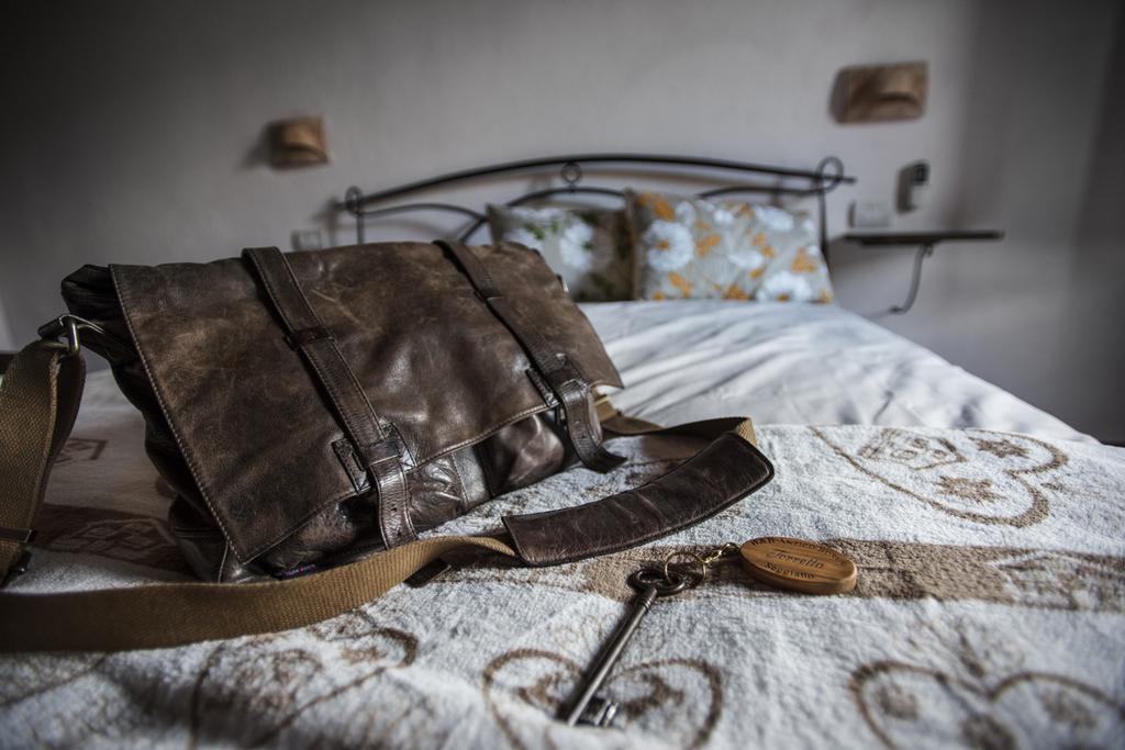 Antico Borgo Seggiano Bed & Breakfast Ruang foto